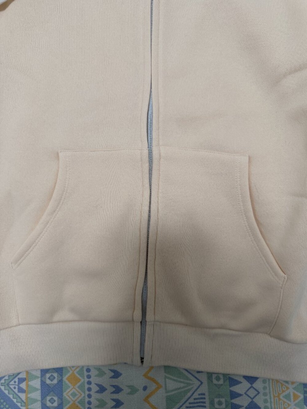 Alo Yoga Accolade Full Zip Hoodie And Straight Leg Sweatpant Set - Picture 9 of 15